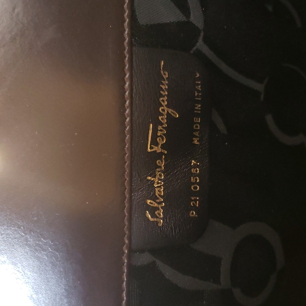 Vintage 90s Salvatore Ferragamo Gancini Clutch Crossbody Bag - Picture 8 of 12